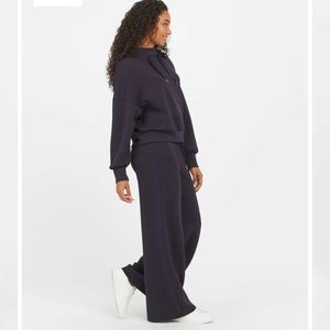 Spanx air essentials airluxe XS petite Navy wide leg pant